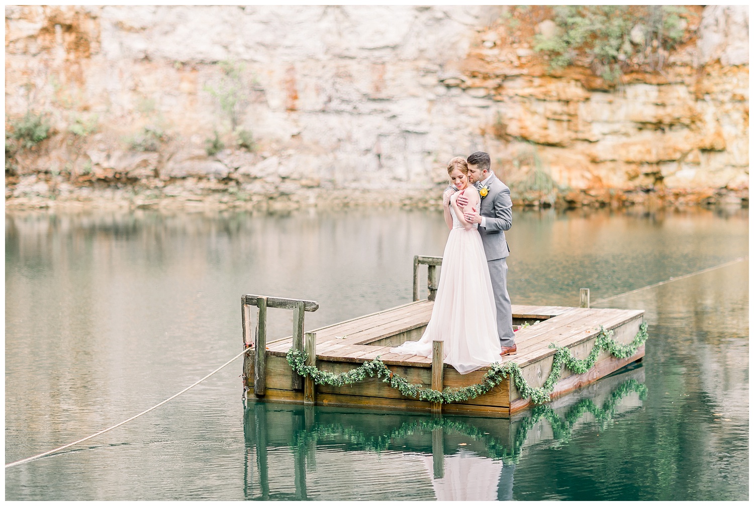 adventurous-wedding-photos-at-wildcliff-July2018-elizabeth-ladean-photography-photo-_9573.jpg