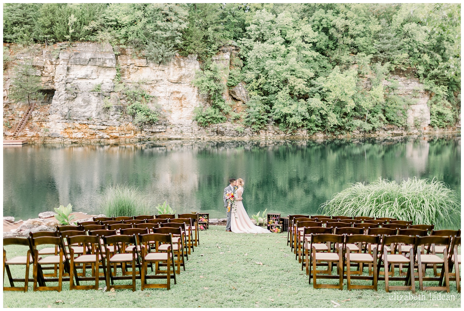 adventurous-wedding-photos-at-wildcliff-July2018-elizabeth-ladean-photography-photo-_9581.jpg