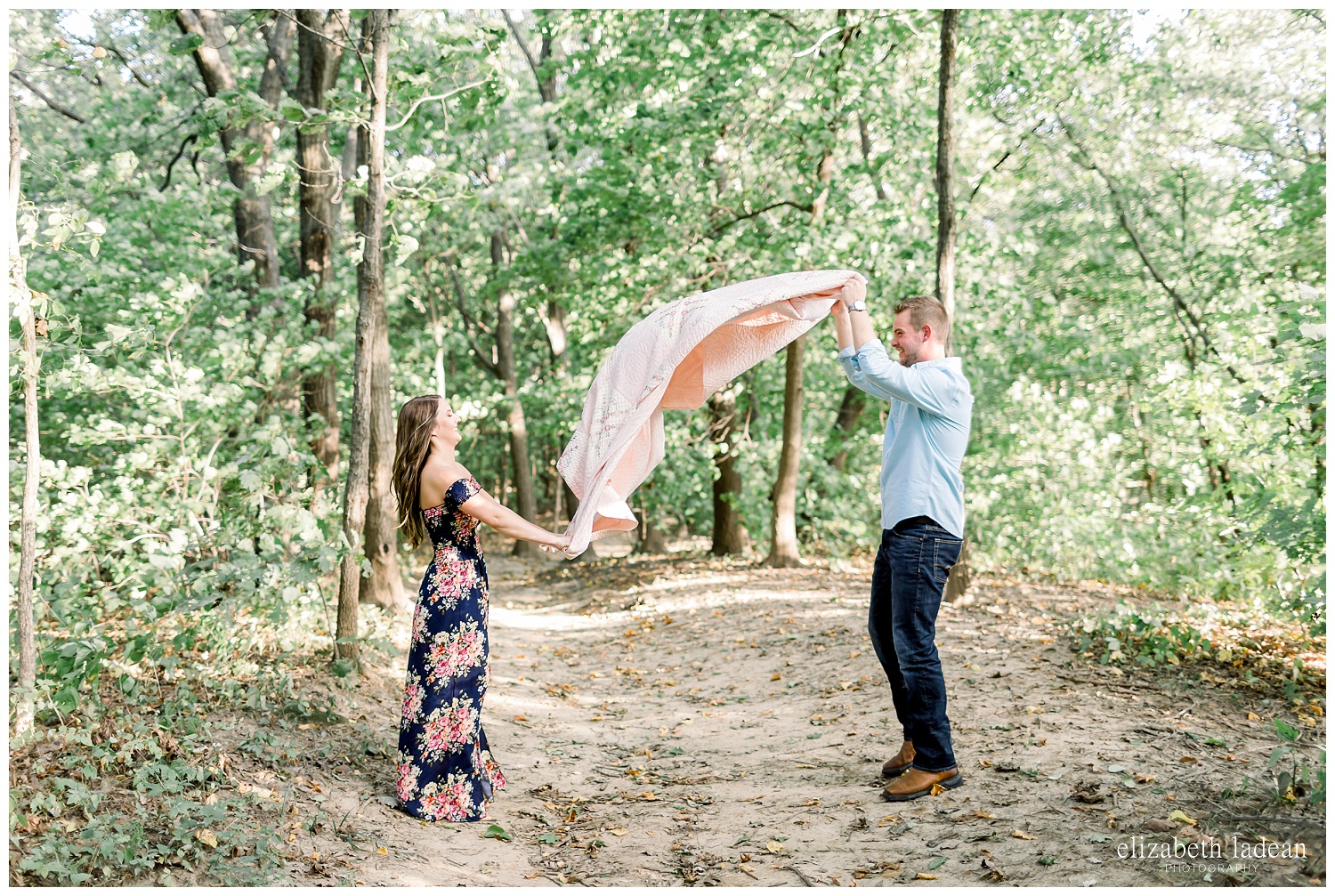 Adventurous-Couples-Photography-in-Weston-Bend-State-Park-M+R2018-elizabeth-ladean-photography-photo_0480.jpg