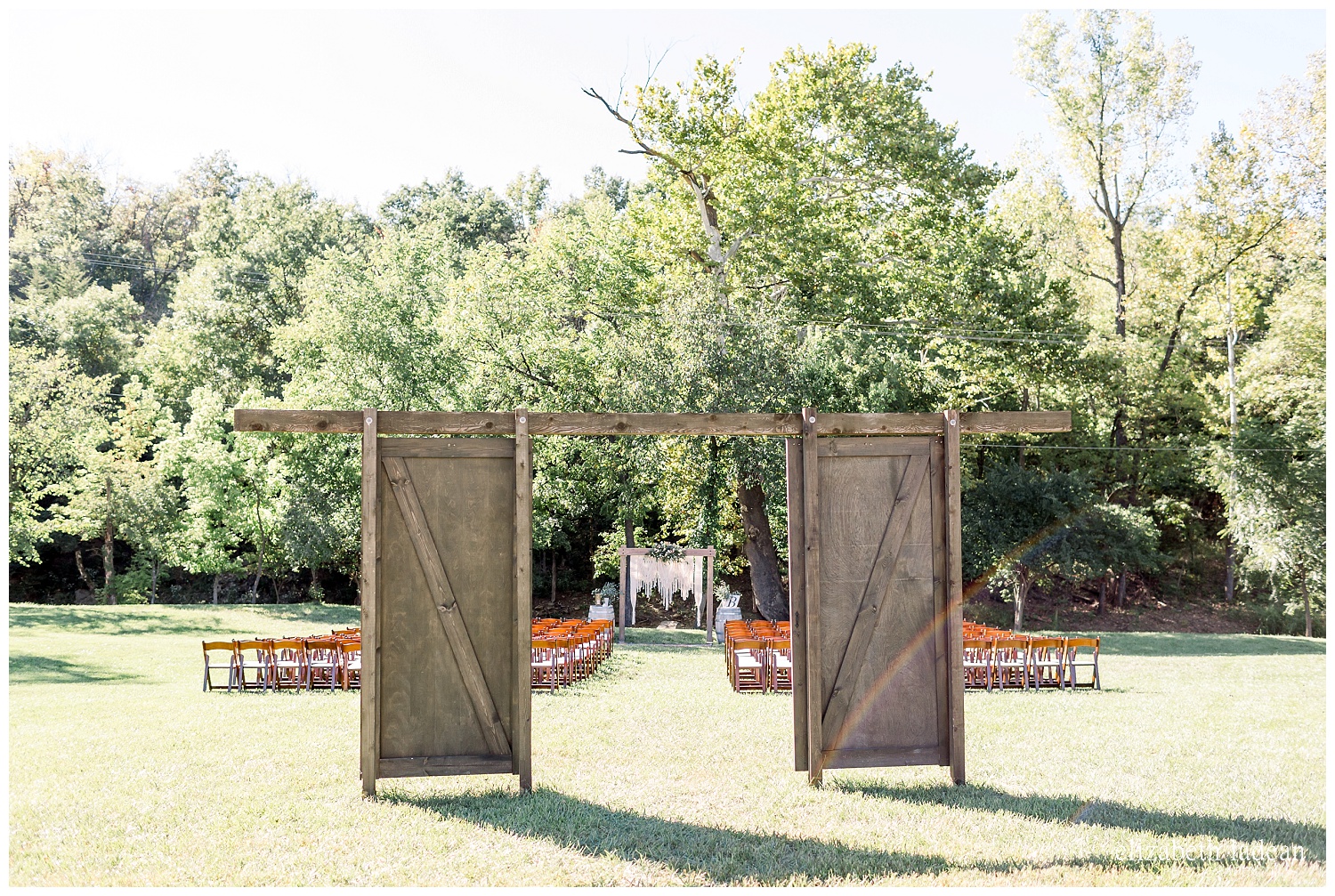 Willow-Creek-Blush-and-Blues-Outdoor-Wedding-Photography-S+Z2018-elizabeth-ladean-photography-photo_0562.jpg