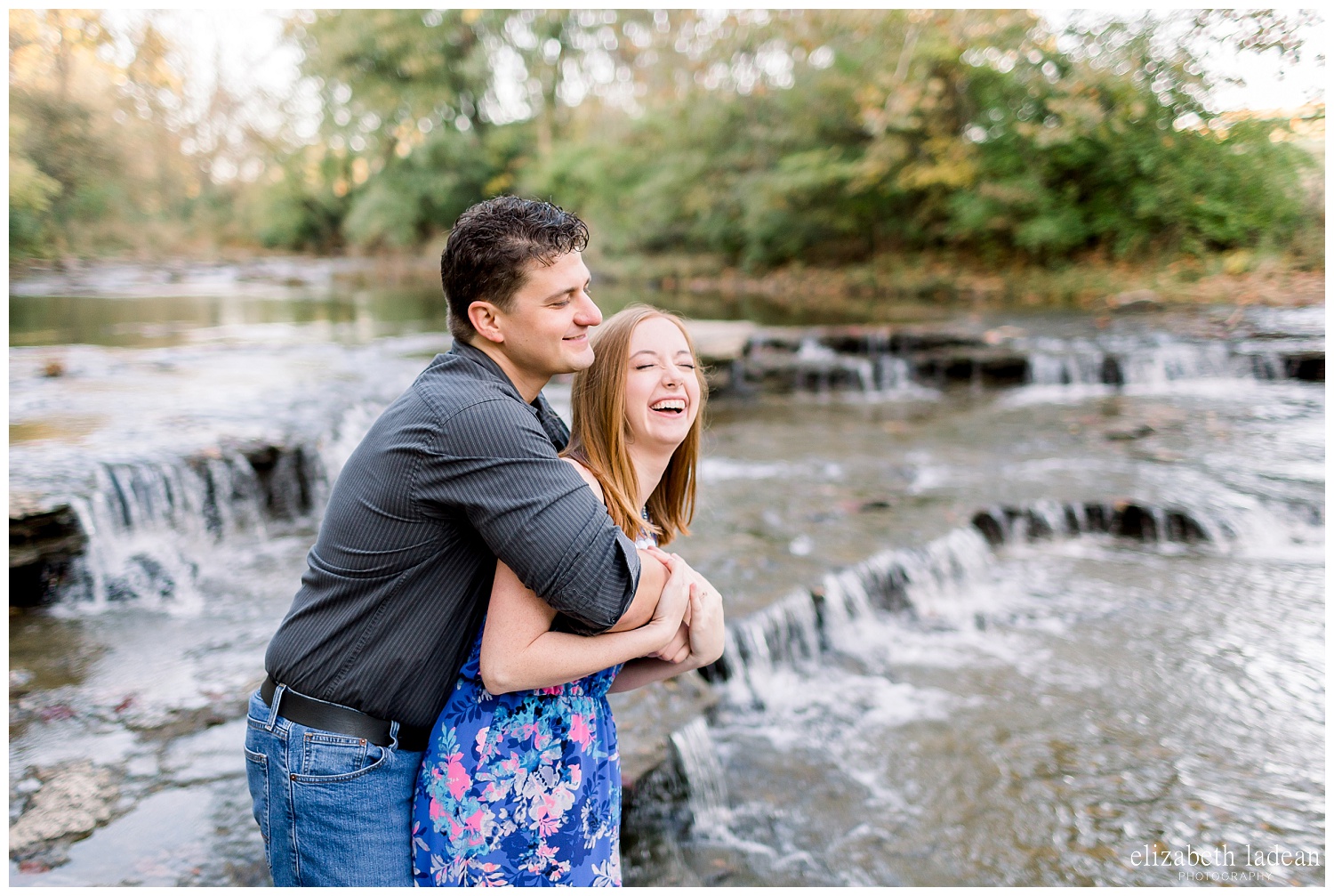 Northland-KC-Fall-Engagement-Photos-with-dog-A+B-2018-elizabeth-ladean-photography-photo_1490.jpg