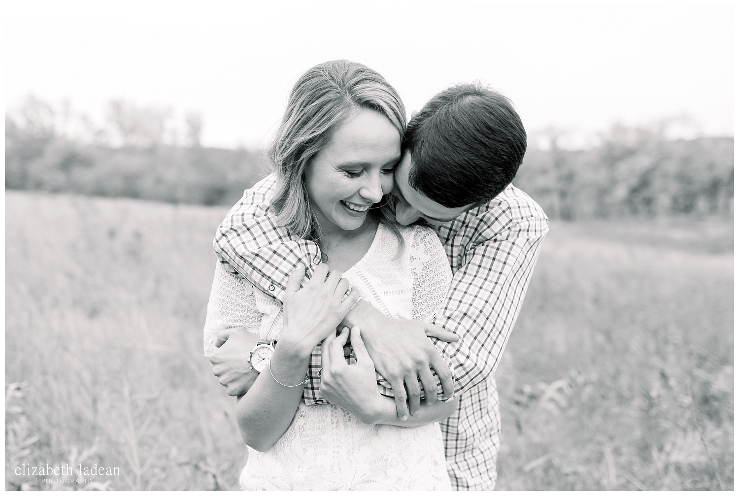 Colorful-Fall-Engagement-Photos-in-KC-C+B-2018-elizabeth-ladean-photography-photo_1785.jpg