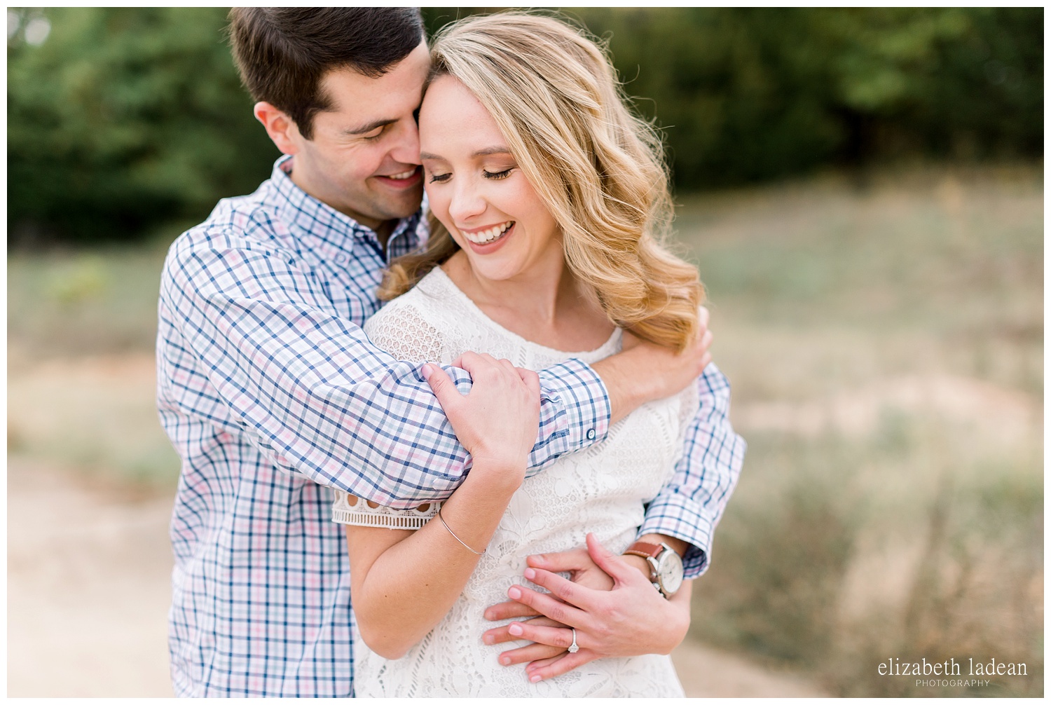 Colorful-Fall-Engagement-Photos-in-KC-C+B-2018-elizabeth-ladean-photography-photo_1789.jpg