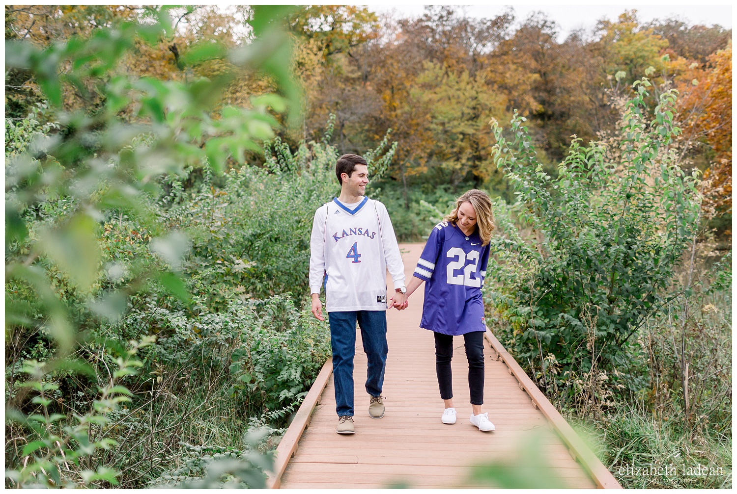 Colorful-Fall-Engagement-Photos-in-KC-C+B-2018-elizabeth-ladean-photography-photo_1797.jpg