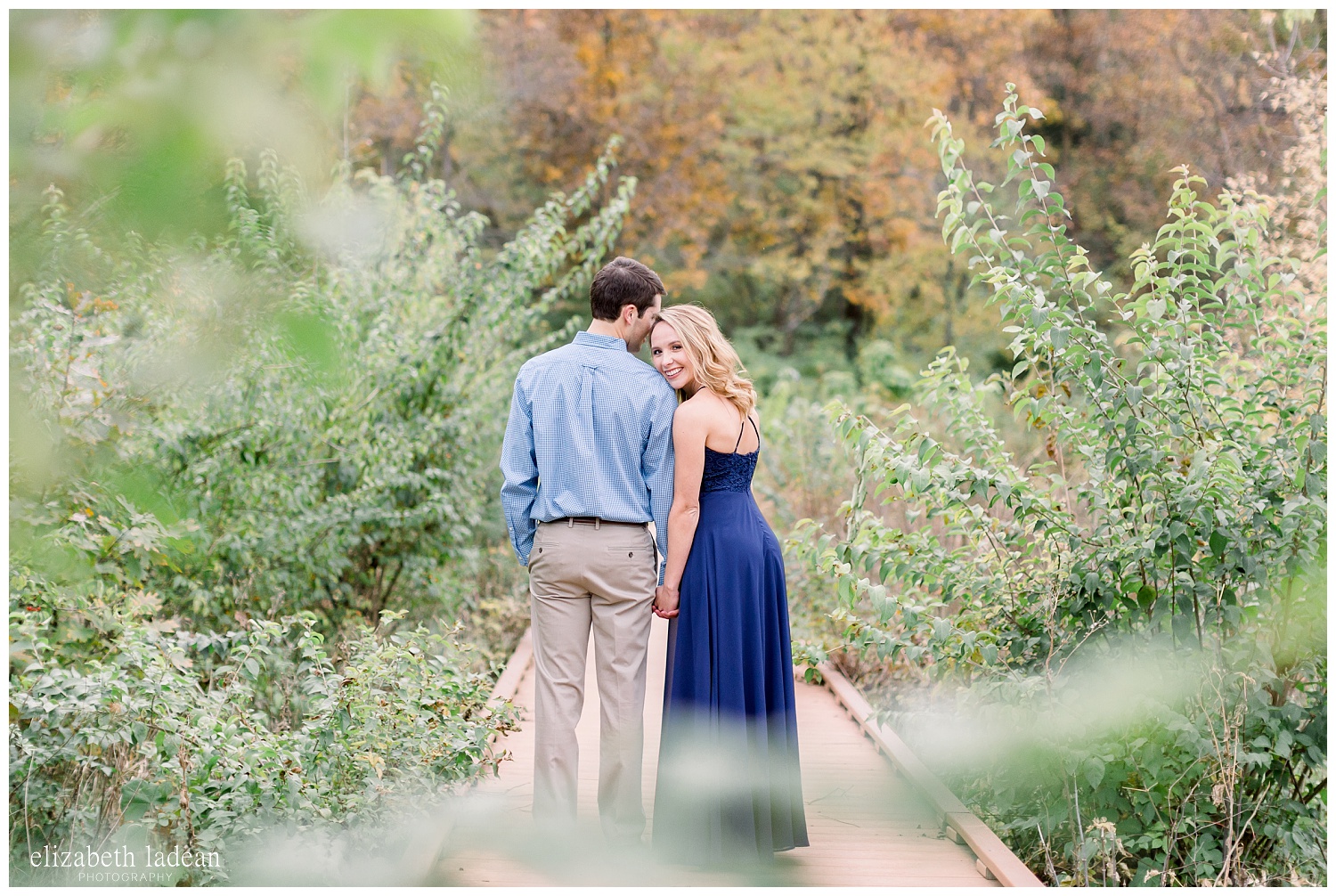 Colorful-Fall-Engagement-Photos-in-KC-C+B-2018-elizabeth-ladean-photography-photo_1804.jpg