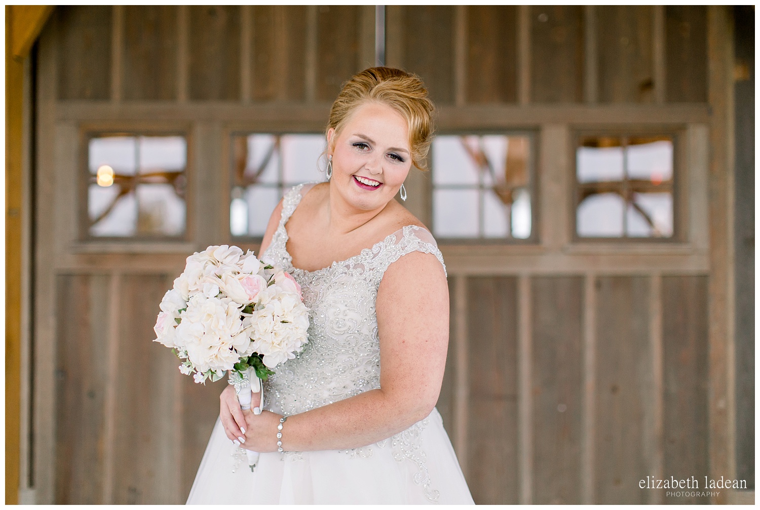 Weston-Timber-Barn-Wedding-Photography-L+A-elizabeth-ladean0photo_1865.jpg