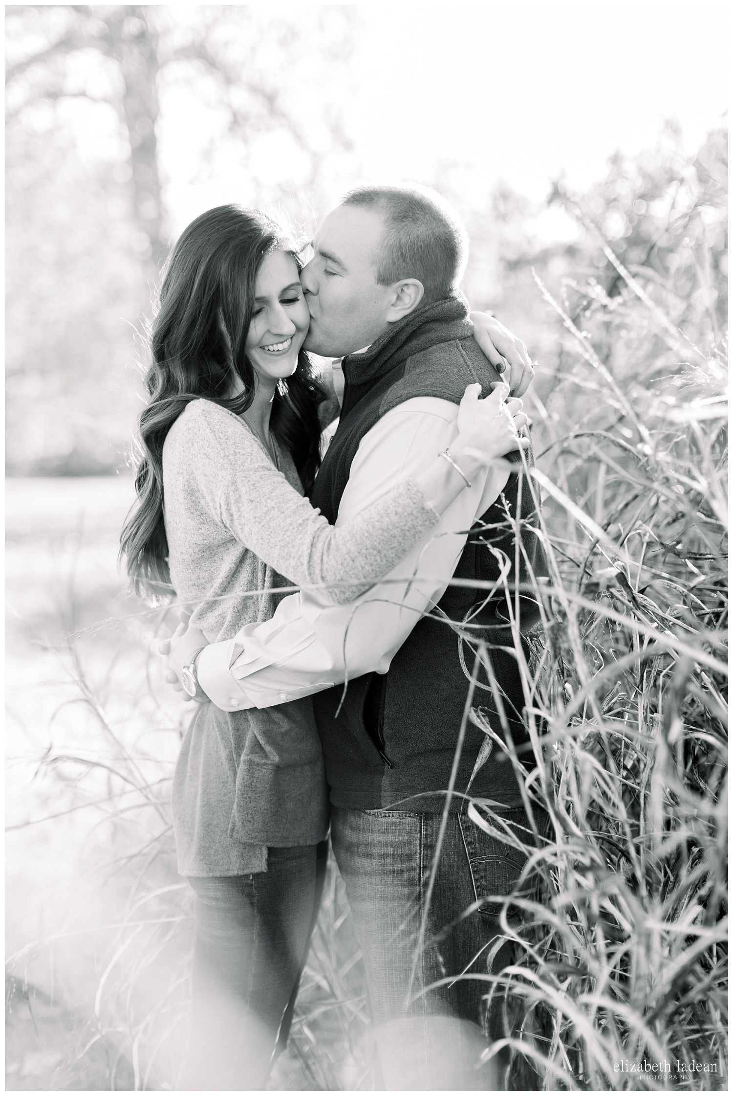 Kansas-City-Fall-Engagement-Photography-S+D-2018-elizabeth-ladean-photography-photo_2389.jpg