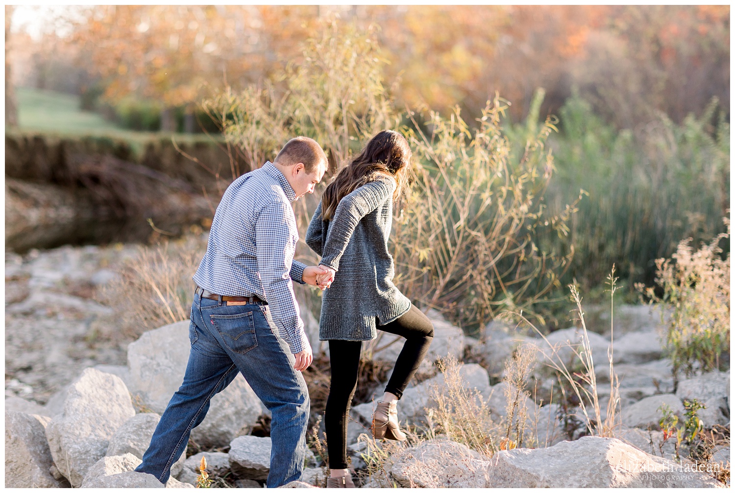 Kansas-City-Fall-Engagement-Photography-S+D-2018-elizabeth-ladean-photography-photo_2391.jpg