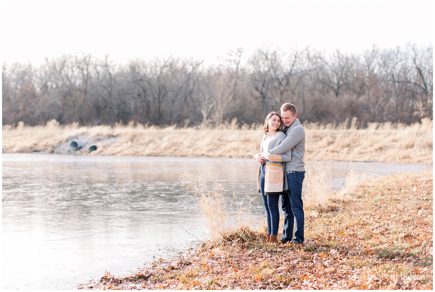 -Kansas-City-Missouri-Engagement-and-Wedding-Photographer-2018-elizabeth-ladean-photography-photo_2790.jpg