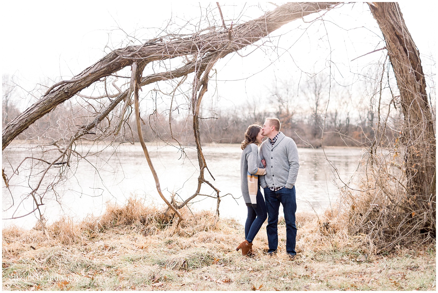 -Kansas-City-Missouri-Engagement-and-Wedding-Photographer-2018-elizabeth-ladean-photography-photo_2815.jpg