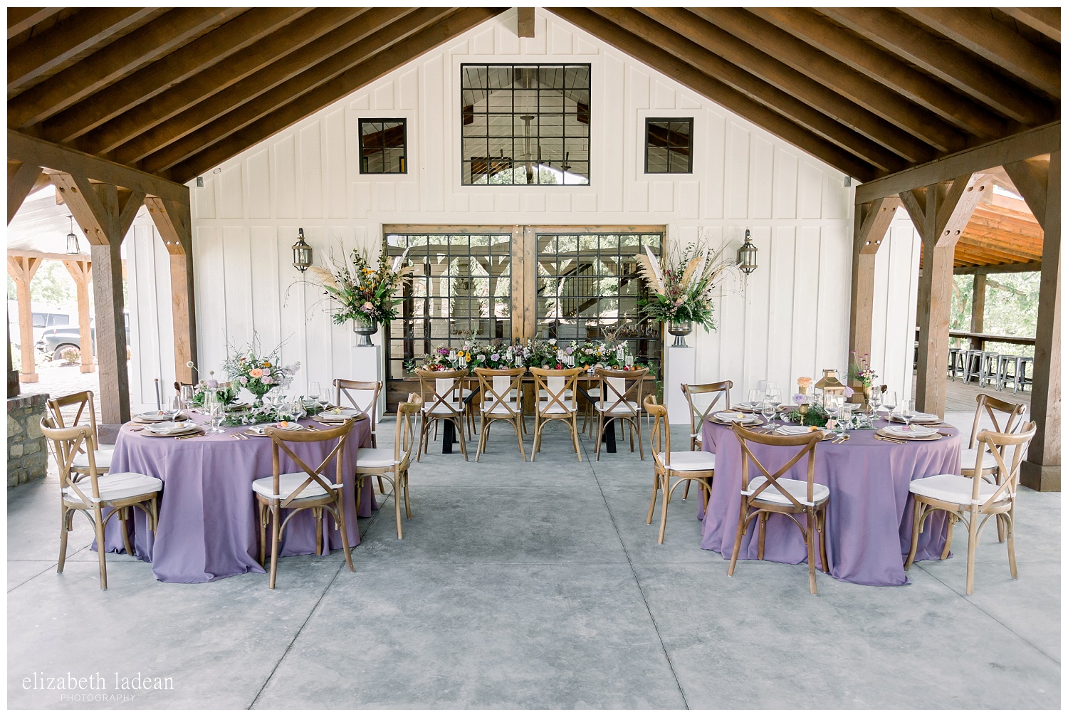 Modern-Woodland-Style-Wedding-Barn-at-Riverbend-June2018-elizabeth-ladean-photography-photo-_9150.jpg