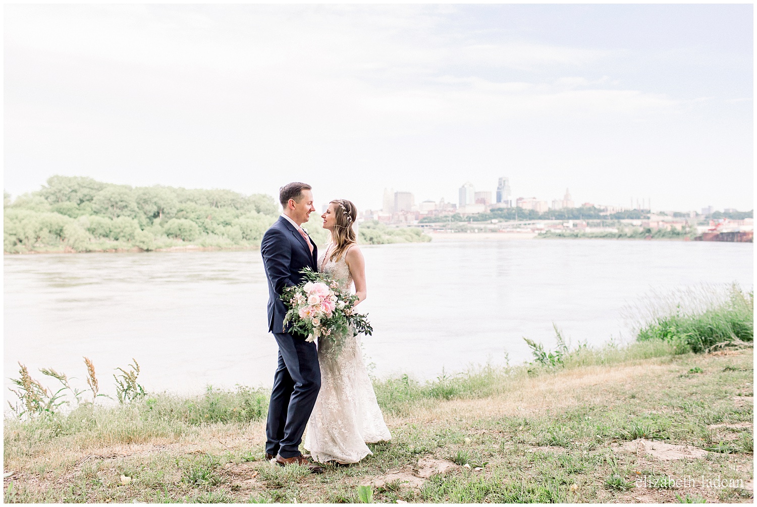 -Adventurous-Kansas-City-Worldwide-Wedding-Photographer-2018-elizabeth-ladean-photography-photo_3044.jpg