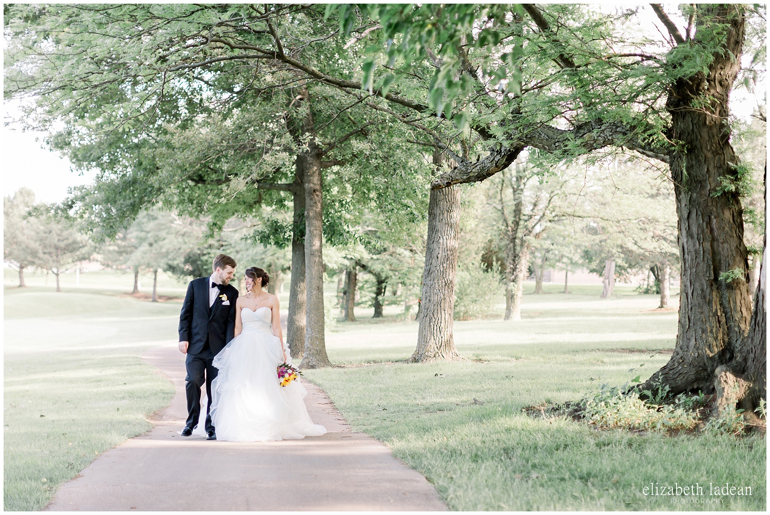 -Adventurous-Kansas-City-Worldwide-Wedding-Photographer-2018-elizabeth-ladean-photography-photo_3063.jpg