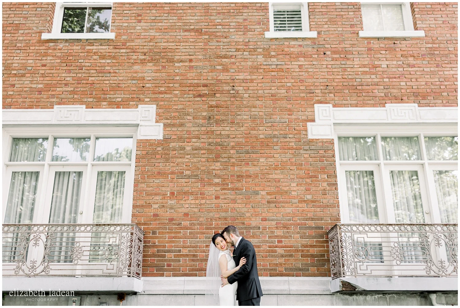 -Adventurous-Kansas-City-Worldwide-Wedding-Photographer-2018-elizabeth-ladean-photography-photo_3180.jpg
