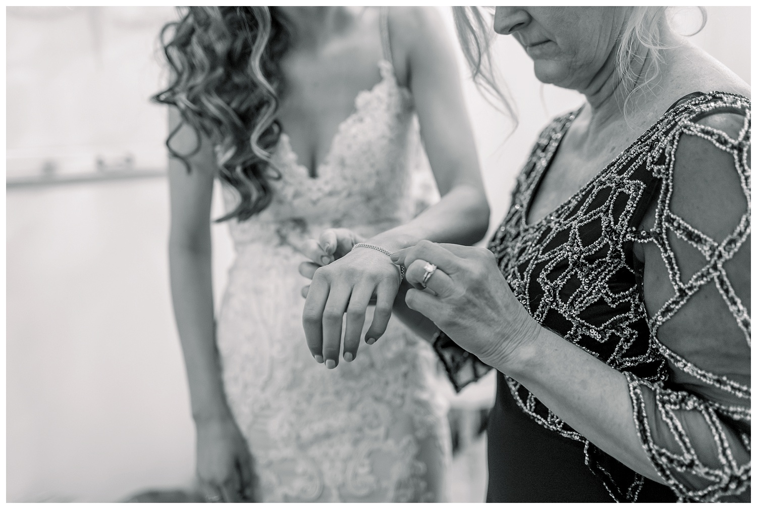 Willow-Creek-Wedding-Photography-Kansas-Elizabeth-Ladean-S+D0330-photo-_7048.jpg