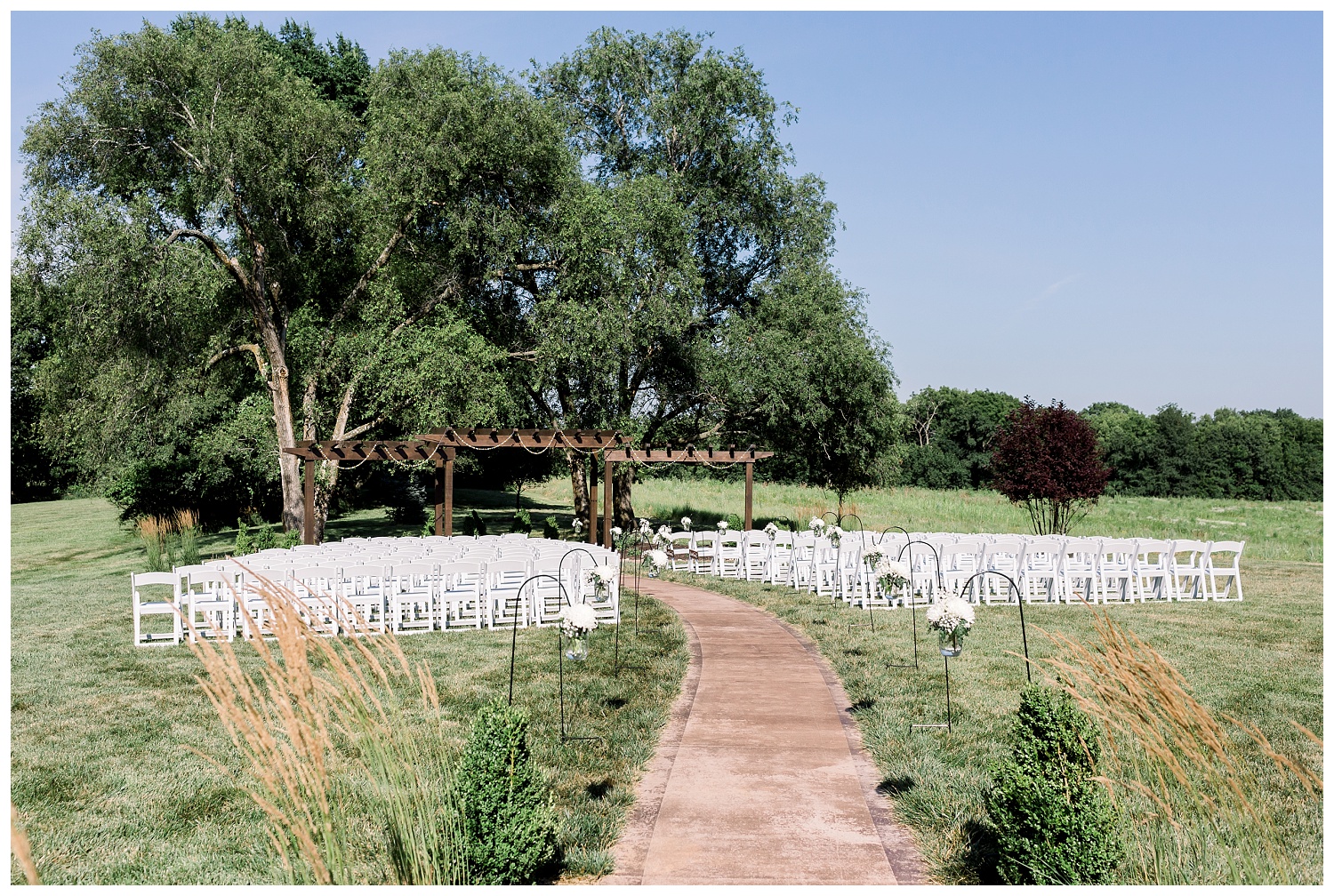 The-Legacy-at-Green-Hills-KC-Wedding-Photography-K+M-0713-Elizabeth-Ladean-Photography_photo-_8953.jpg