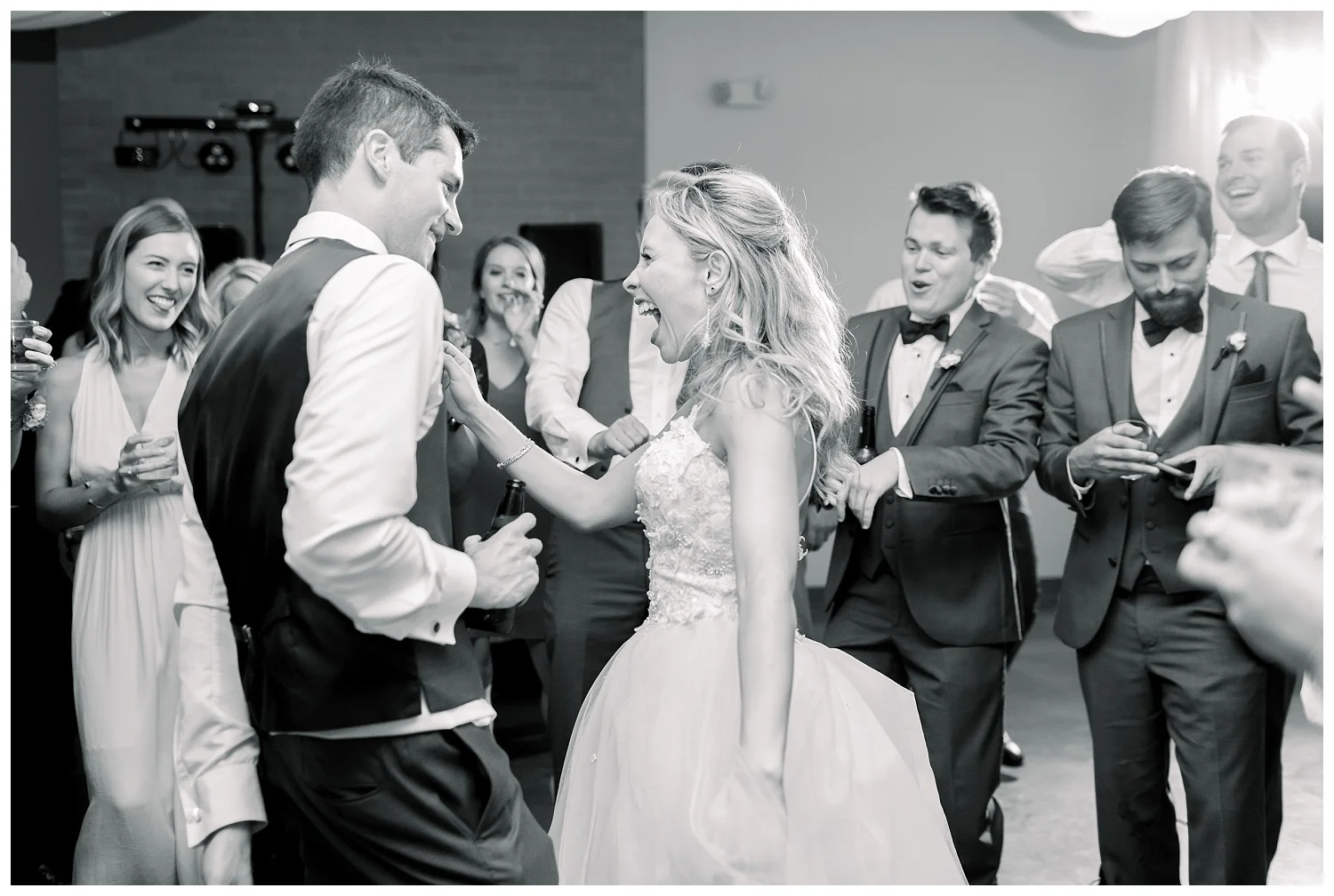 KC-Wedding-Photographer-Venue-Leawood-B+A-0803-Elizabeth-Ladean-Photography_photo_9267.jpg