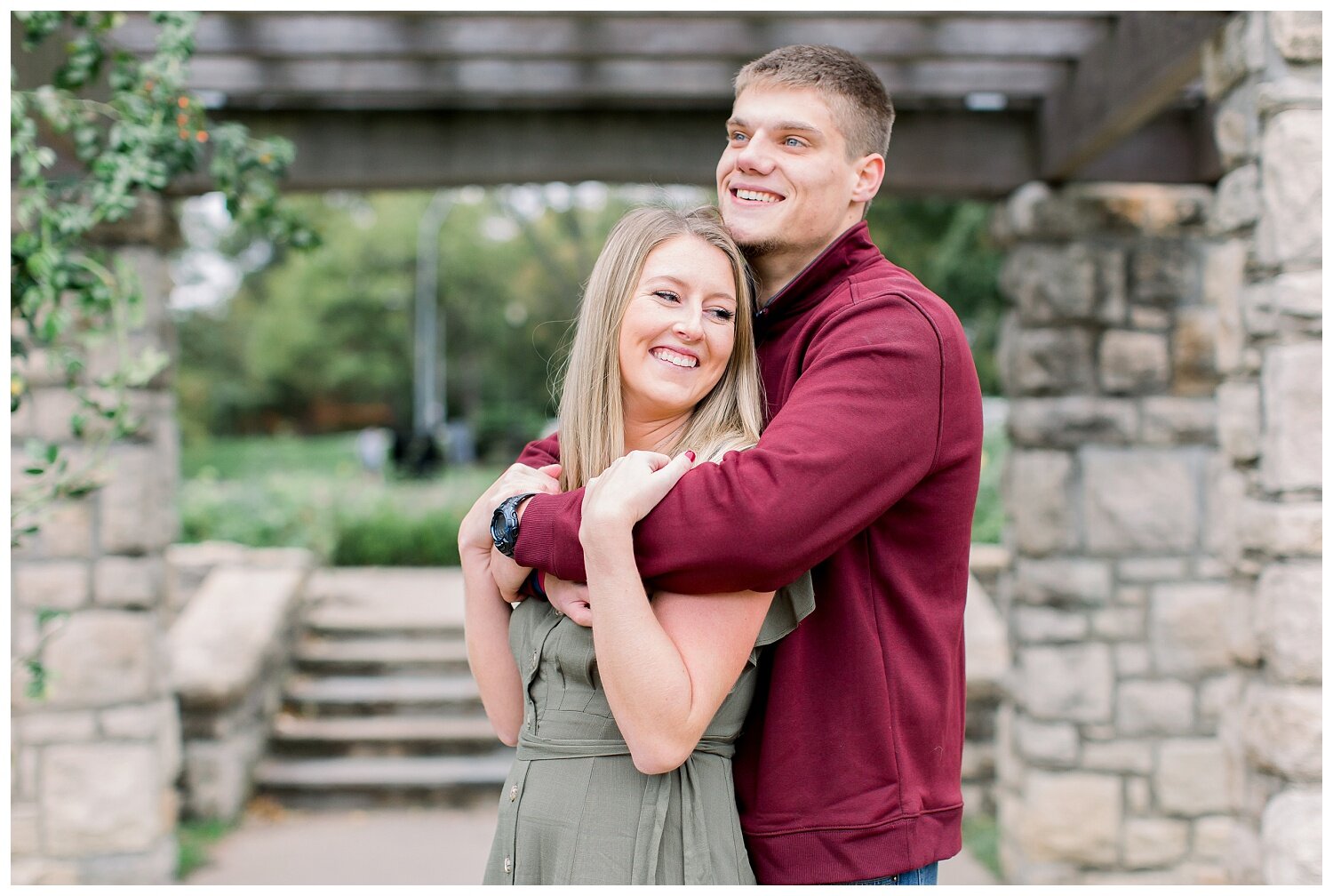 Loose-Park-Kansas-City-Engagement-Photos-K+J-10.24.19-Elizabeth-Ladean-Photography-photo-_6361.jpg