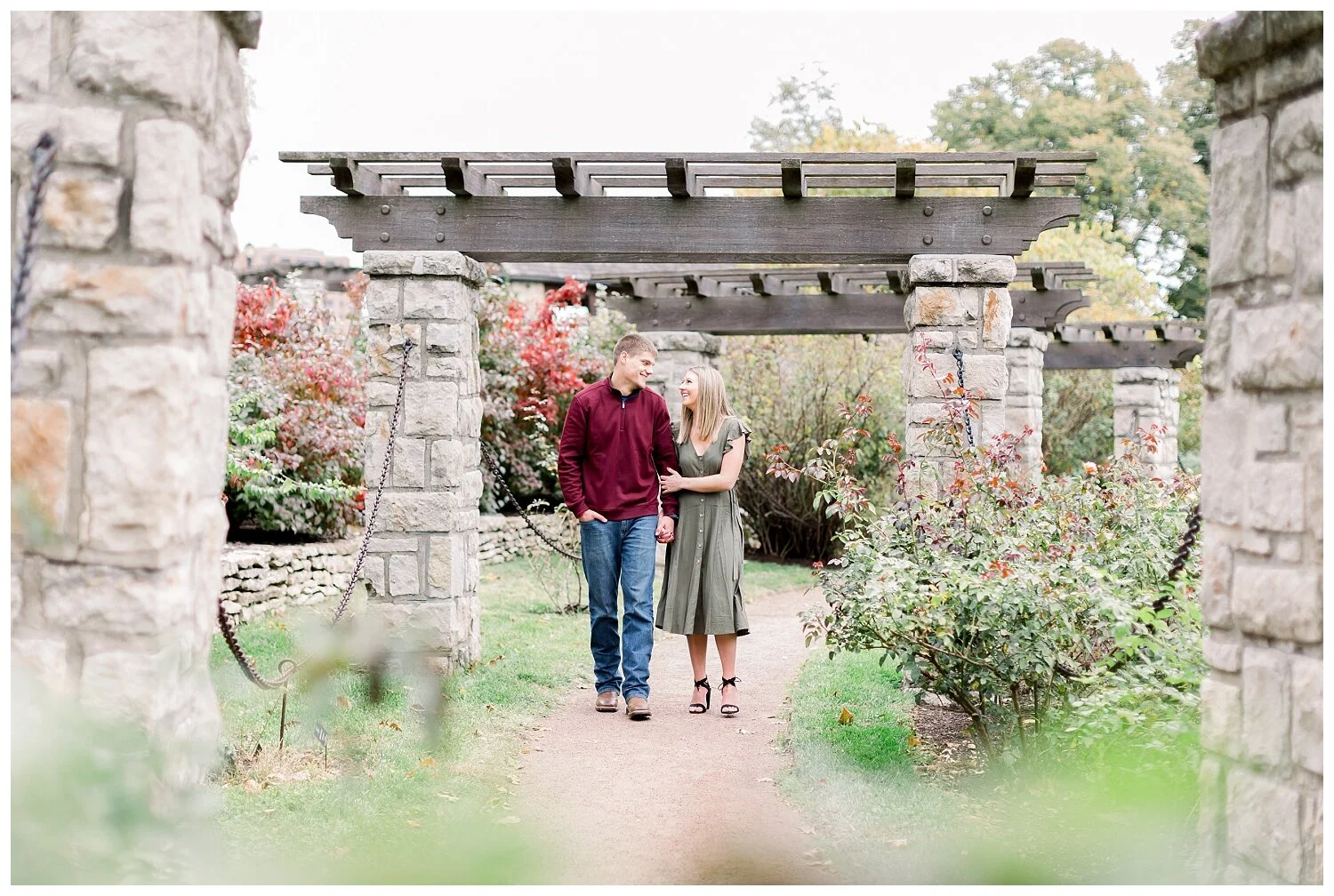 Early Fall Engagement Photos at Loose Park, Kansas City // Kayla + Joey