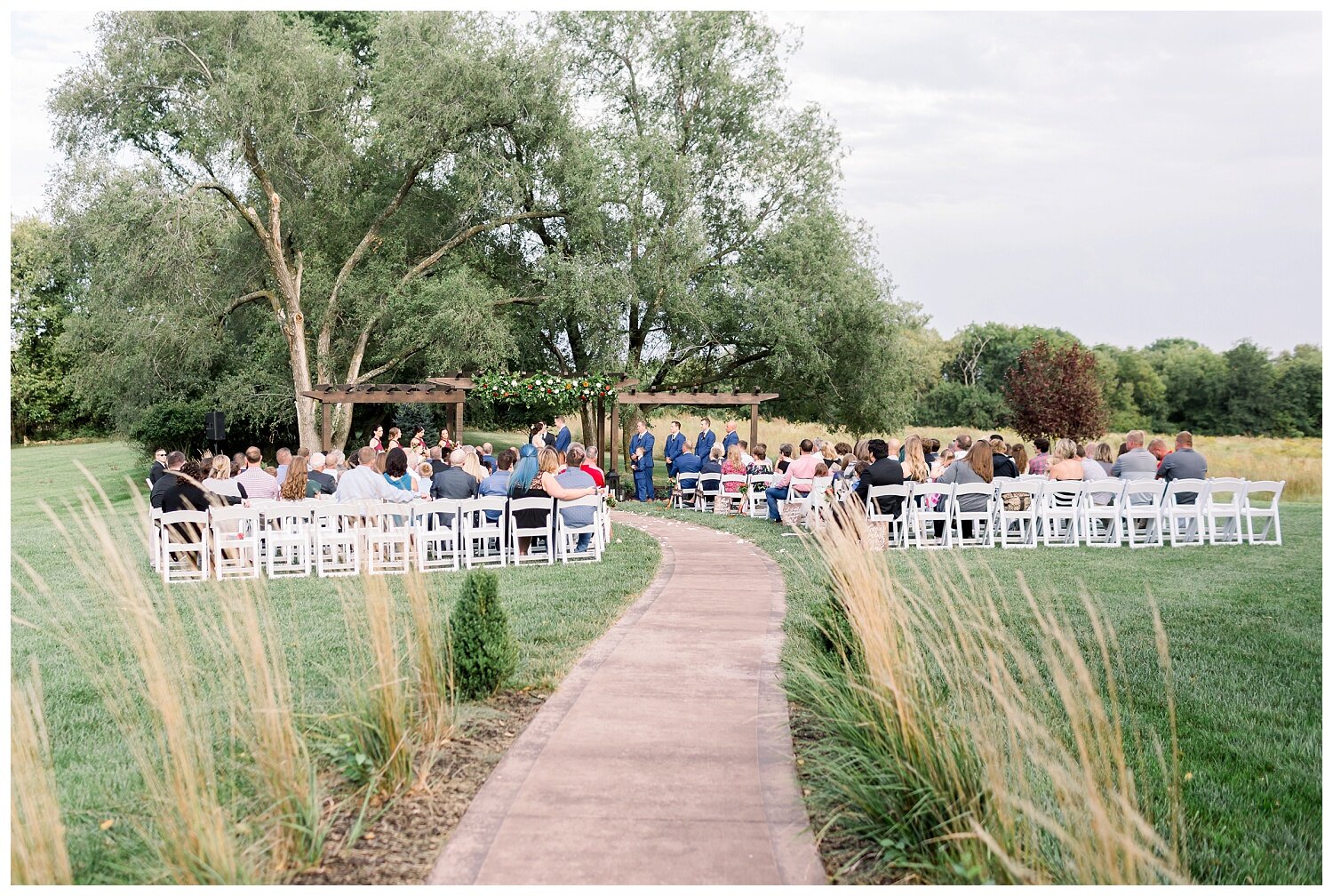 The-Legacy-at-Green-Hills-Summer-Outdoor-Wedding-Photos-KC-09.21.19-Elizabeth-Ladean-Photography-photo-_7199.jpg
