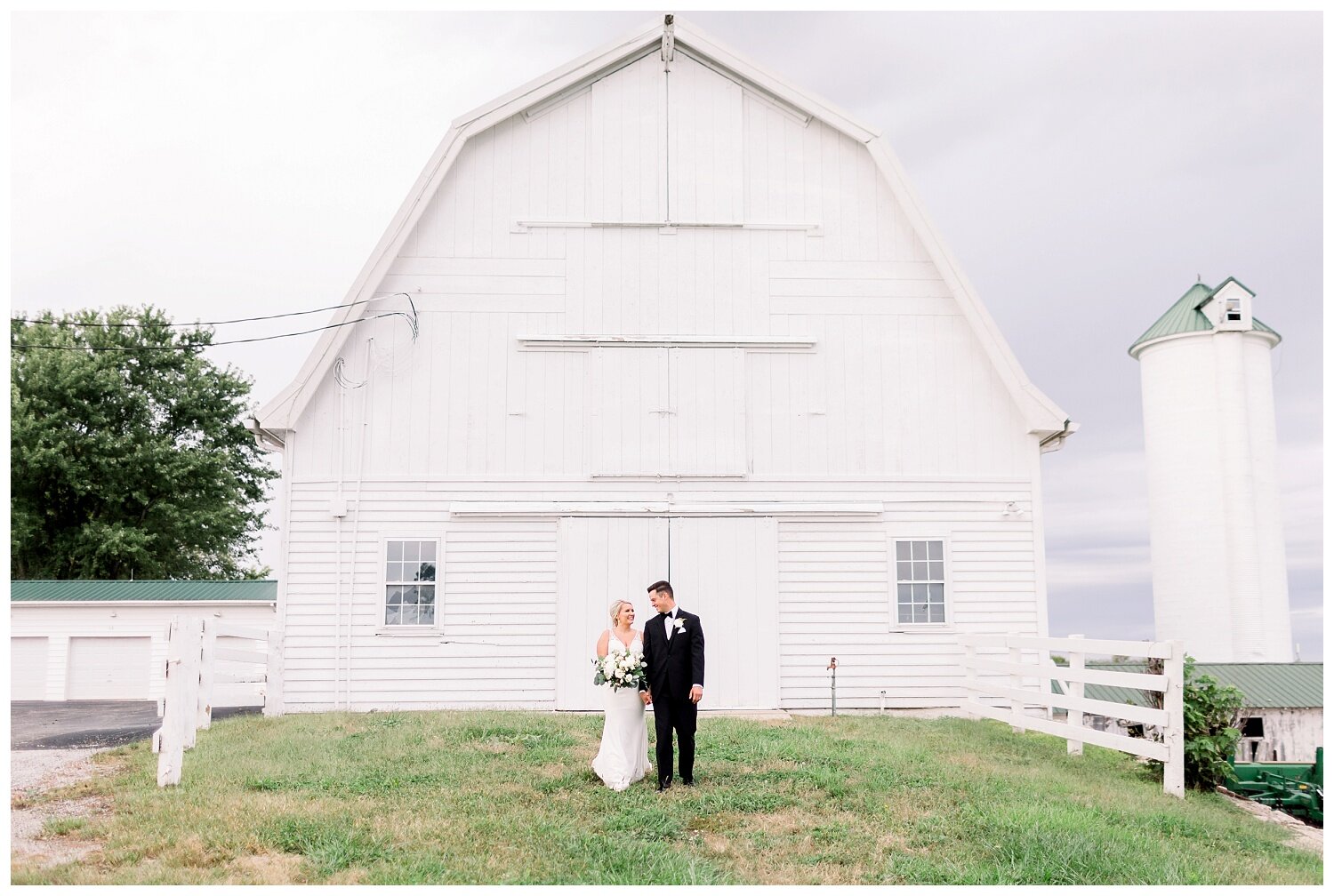 Lone-Summit-Ranch-Wedding-Photos-L-and-J-10.05.19-Elizabeth-Ladean-photo-_2399.jpg