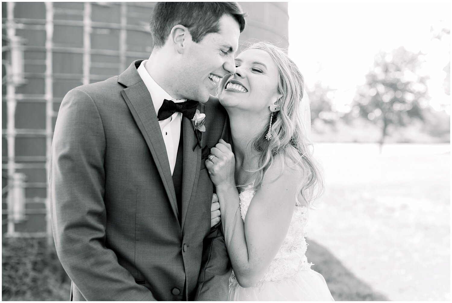 Kansas-City-Engagement-and-Wedding-Photographer-Elizabeth-Ladean-photo-_0352.jpg