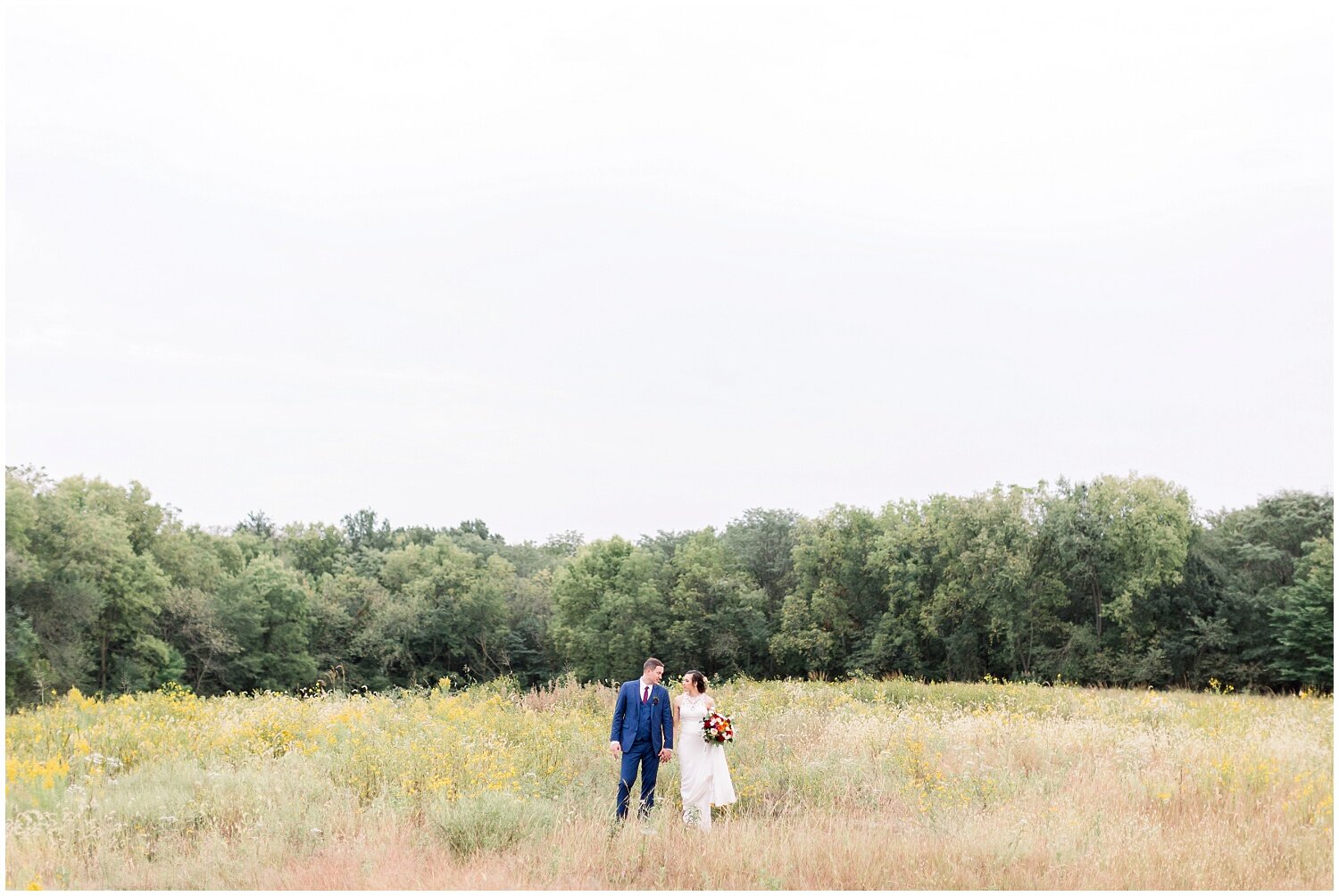 Kansas-City-Engagement-and-Wedding-Photographer-Elizabeth-Ladean-photo-_0497.jpg