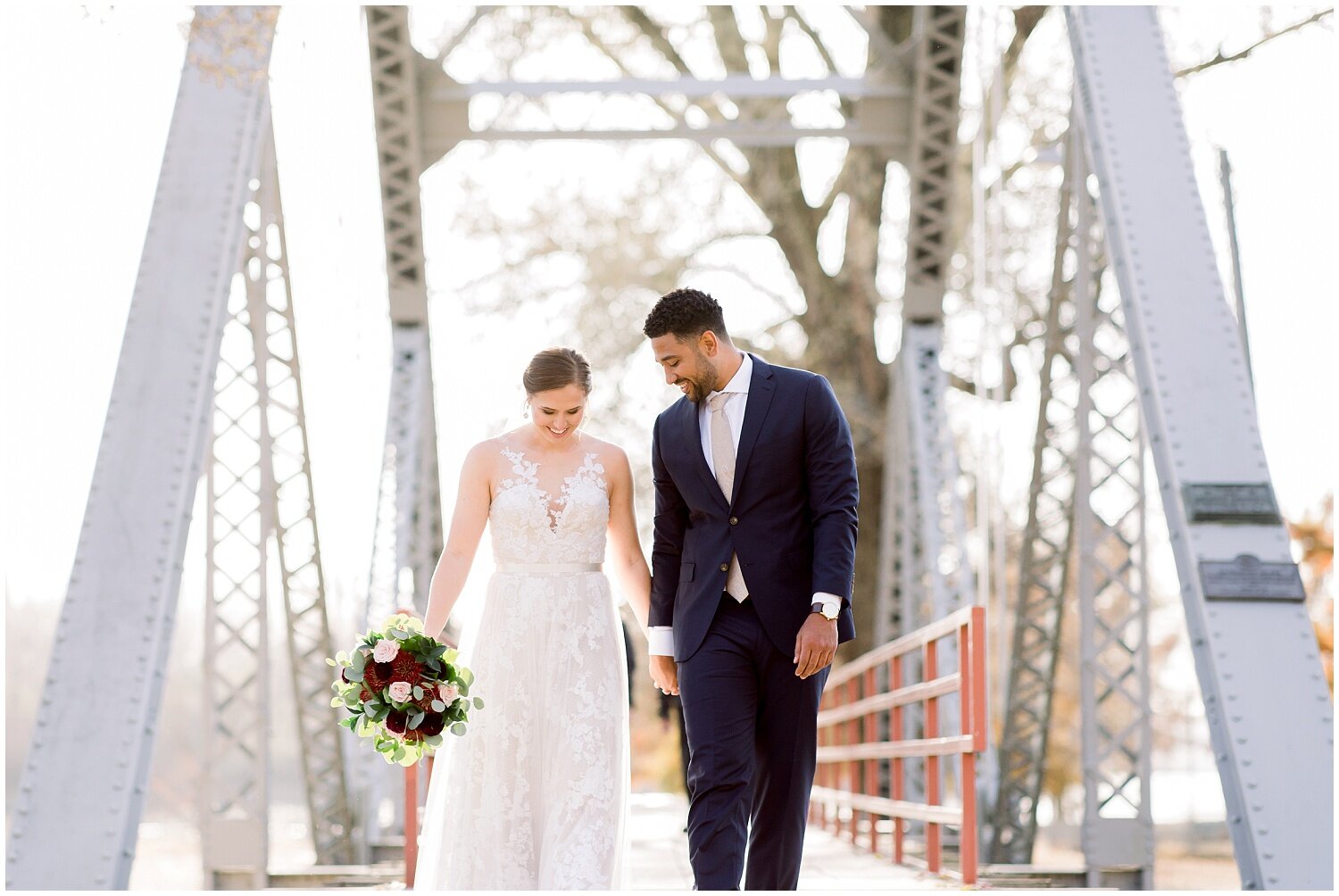 Kansas-City-Engagement-and-Wedding-Photographer-Elizabeth-Ladean-photo-_0657.jpg