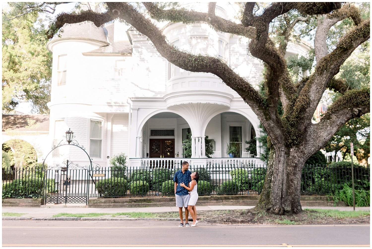 Downtown Charleston engagement photos