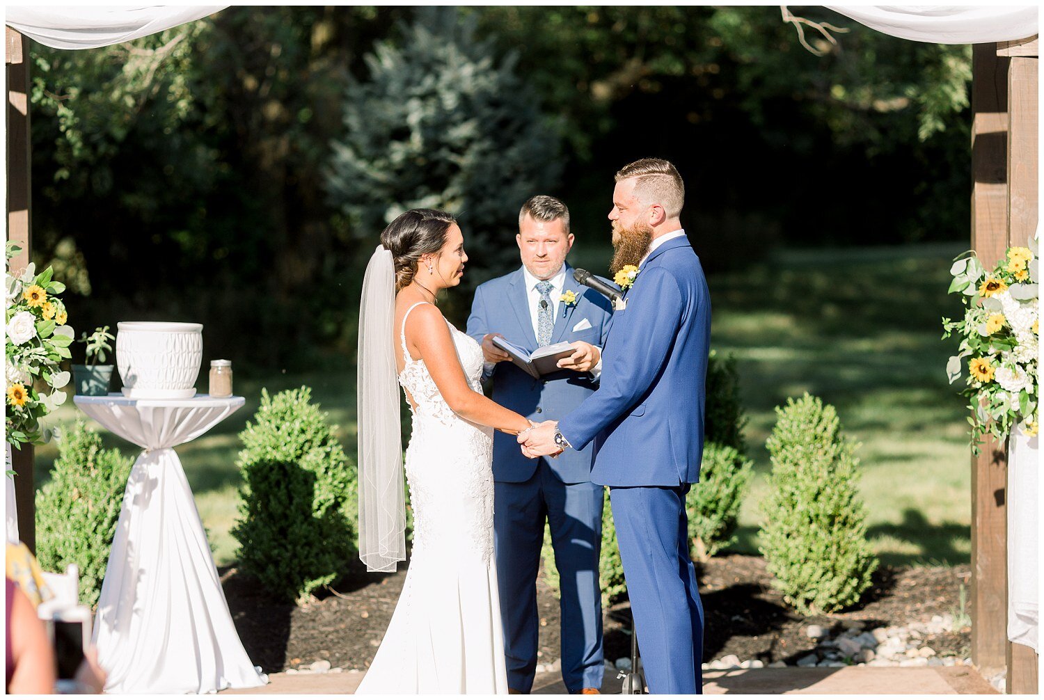 Yellow-and-Navy-Summer-Outdoor-Wedding-The-Legacy-Kansas-City-B+C-08-2020-Elizabeth-Ladean-Photography-photo-_5483.jpg