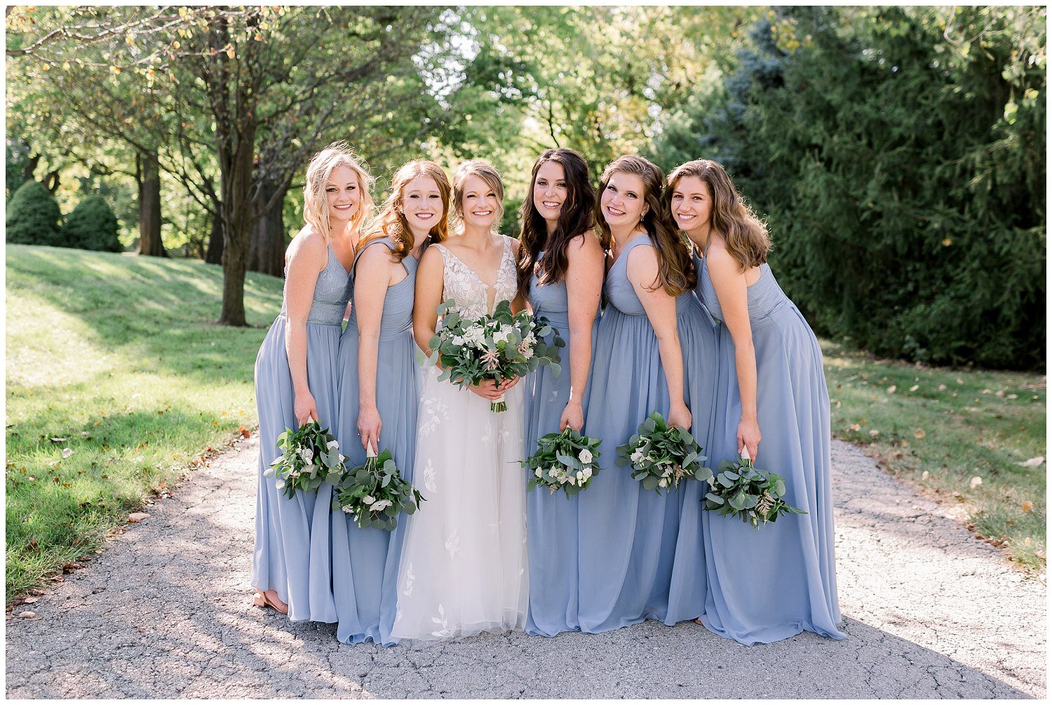 Soft-White-and-Light-Blue-Summer-Wedding-Photos-at-Hawthorne-House-KC-H+B-09.25.2020-Elizabeth-Ladean-Photography-photo-_7703.jpg