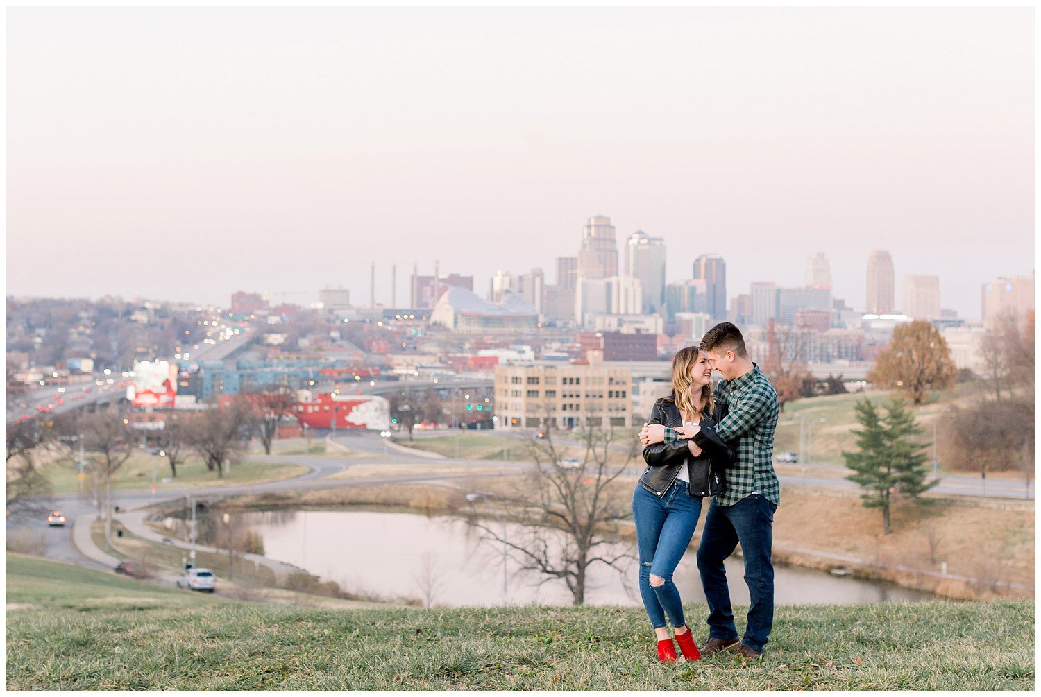 Kansas-City-Midwest-South-Carolina-North-Carolina-Wedding-Elopement-Photographer-357-Elizabeth-Ladean-Photography-photo-_1395.jpg