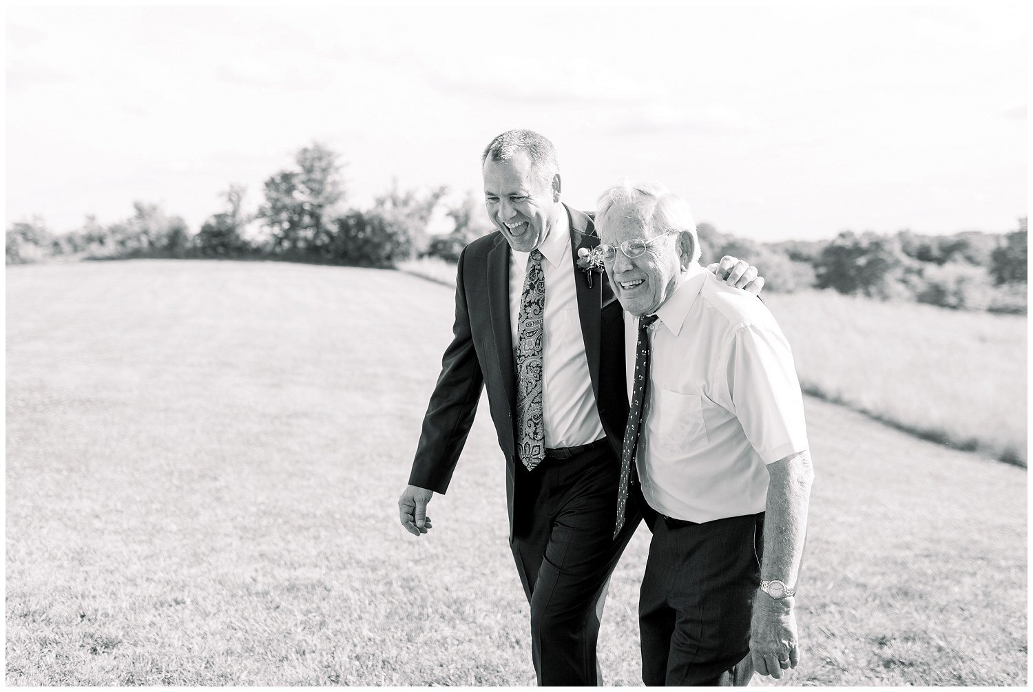 Kansas-City-Midwest-South-Carolina-North-Carolina-Wedding-Elopement-Photographer-357-Elizabeth-Ladean-Photography-photo-_1444.jpg