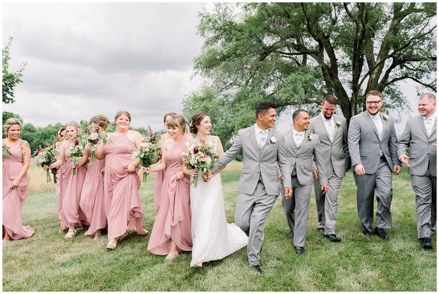 Kansas-City-Midwest-South-Carolina-North-Carolina-Wedding-Elopement-Photographer-357-Elizabeth-Ladean-Photography-photo-_1450.jpg
