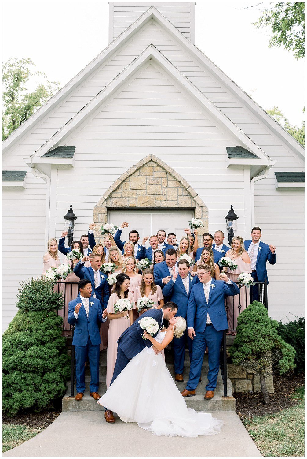 Kansas-City-Midwest-South-Carolina-North-Carolina-Wedding-Elopement-Photographer-357-Elizabeth-Ladean-Photography-photo-_1527.jpg