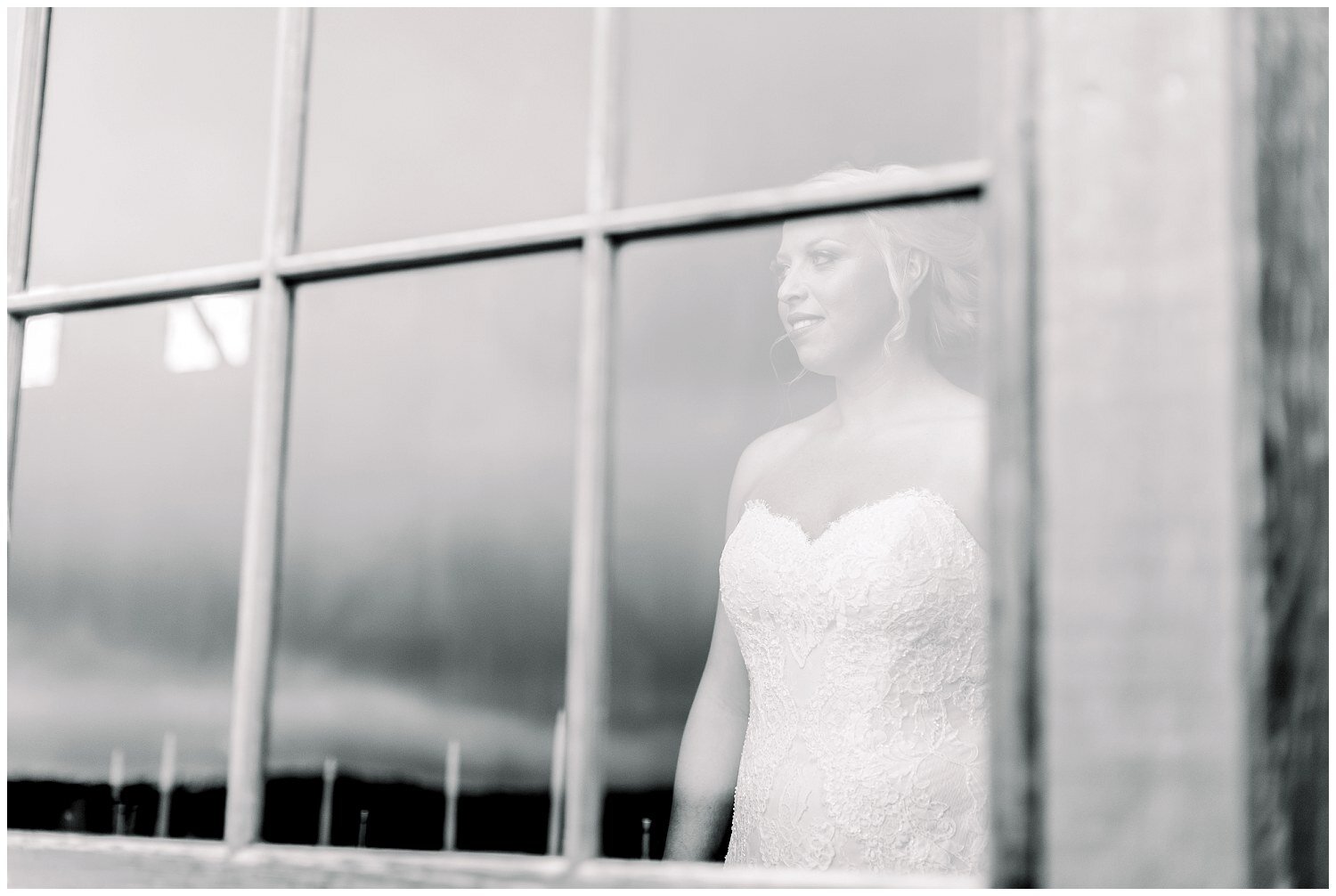 Kansas-City-Midwest-South-Carolina-North-Carolina-Wedding-Elopement-Photographer-357-Elizabeth-Ladean-Photography-photo-_1571.jpg