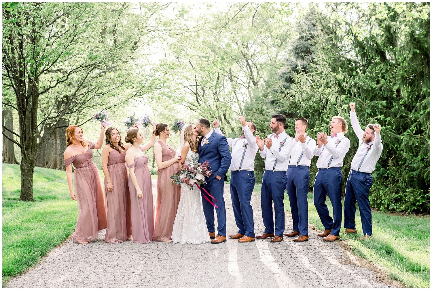 Hawthorne-House-KC-Wedding-Navy-and-light-pink-wedding-colors-K+M-05.2021-Elizabeth-Ladean-Photography-photo-_3447.jpg