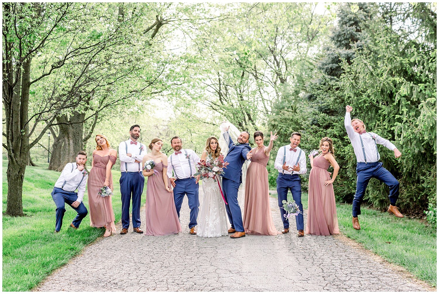 Hawthorne-House-KC-Wedding-Navy-and-light-pink-wedding-colors-K+M-05.2021-Elizabeth-Ladean-Photography-photo-_3451.jpg
