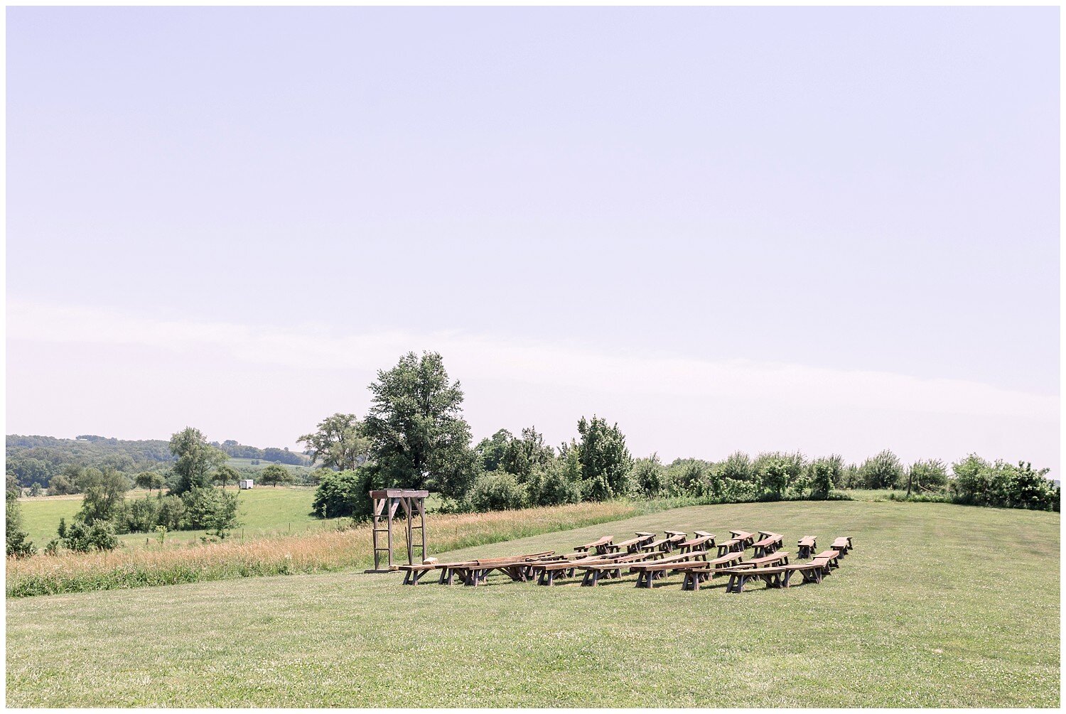 Weston-Timber-Barn-Wedding-Kansas-City-S+C-06-2021-Elizabeth-Ladean-Photography-photo-_4502.jpg