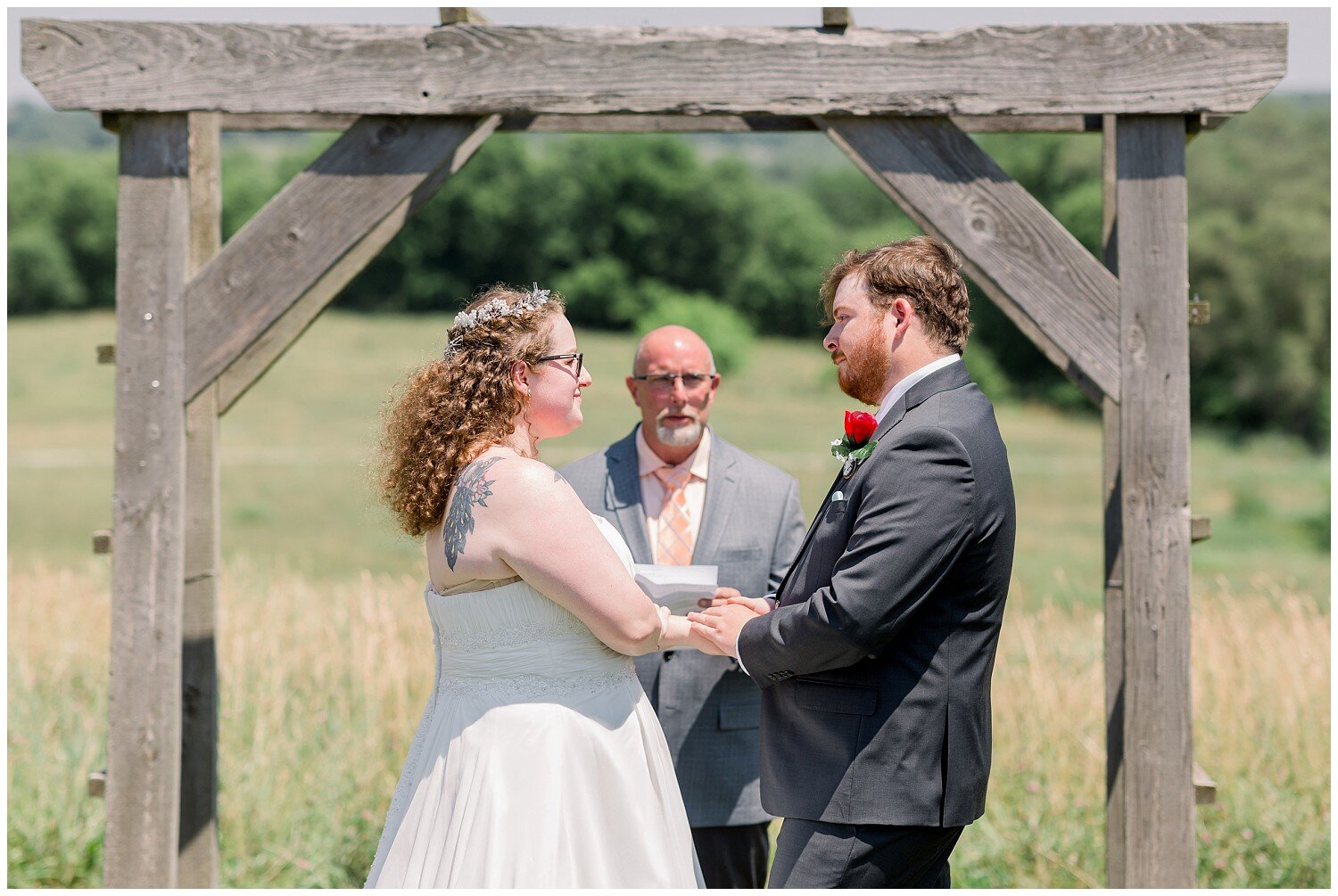 Weston-Timber-Barn-Wedding-Kansas-City-S+C-06-2021-Elizabeth-Ladean-Photography-photo-_4509.jpg