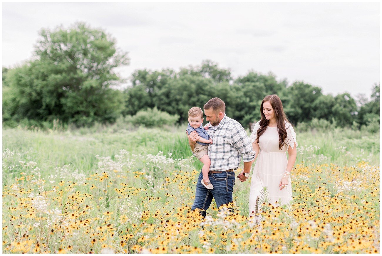 Kansas City Family of Three Photos // The G Family
