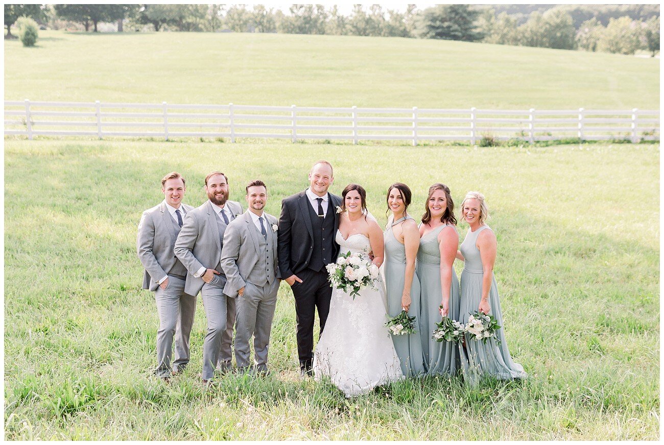 Soft-Classic-Colors-Wedding-at-Eighteen-Ninety-Kansas-City-E+J-07-2021-Elizabeth-Ladean-Photography-photo-_5196.jpg