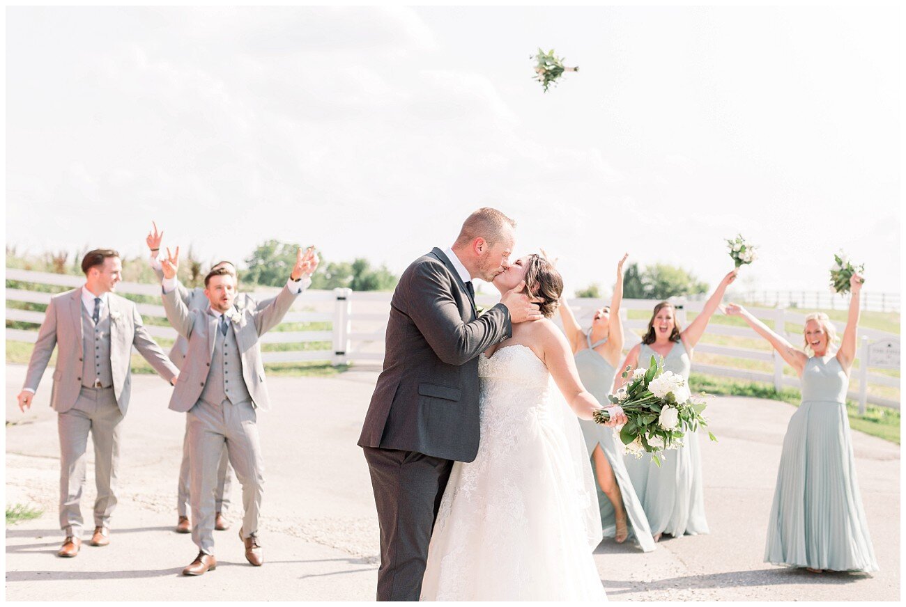 Soft-Classic-Colors-Wedding-at-Eighteen-Ninety-Kansas-City-E+J-07-2021-Elizabeth-Ladean-Photography-photo-_5200.jpg
