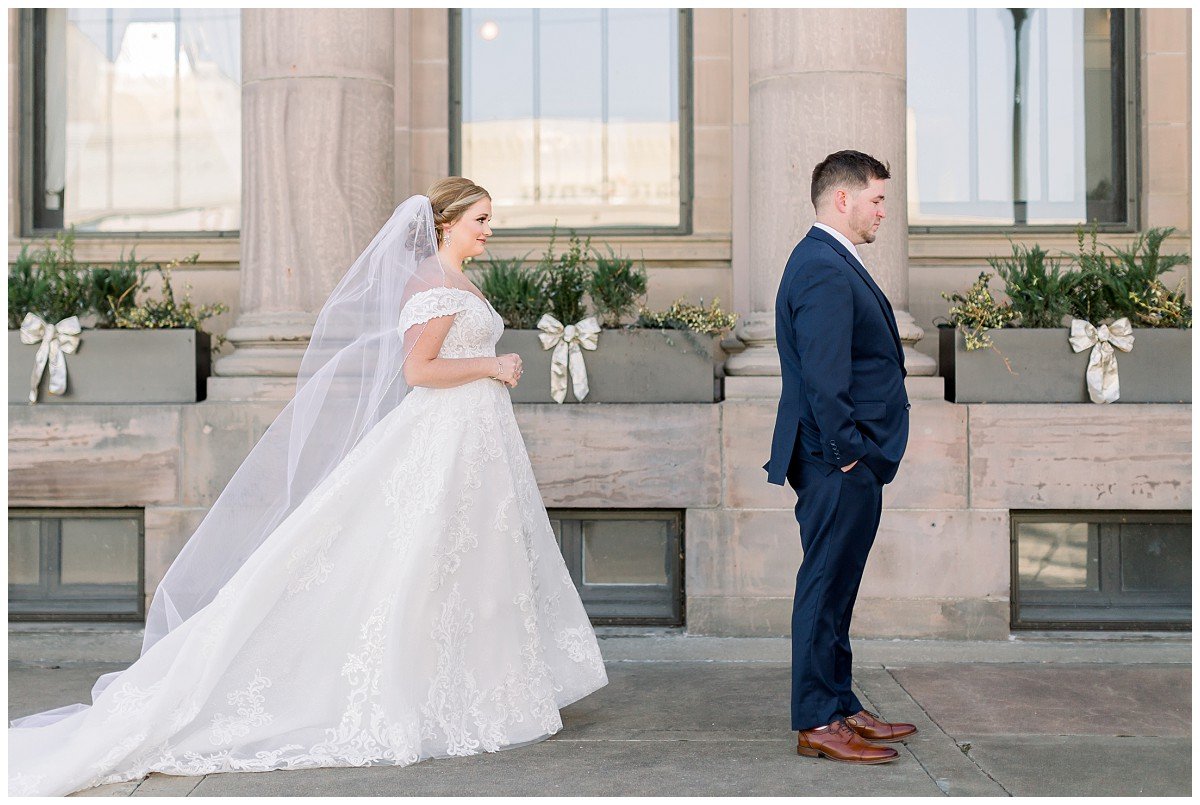 The-Historic-Post-Office-Wedding-Photography-Brynn-and-Jordan-H-12-2021-Elizabeth-Ladean-Photography-photo-_2112.jpg
