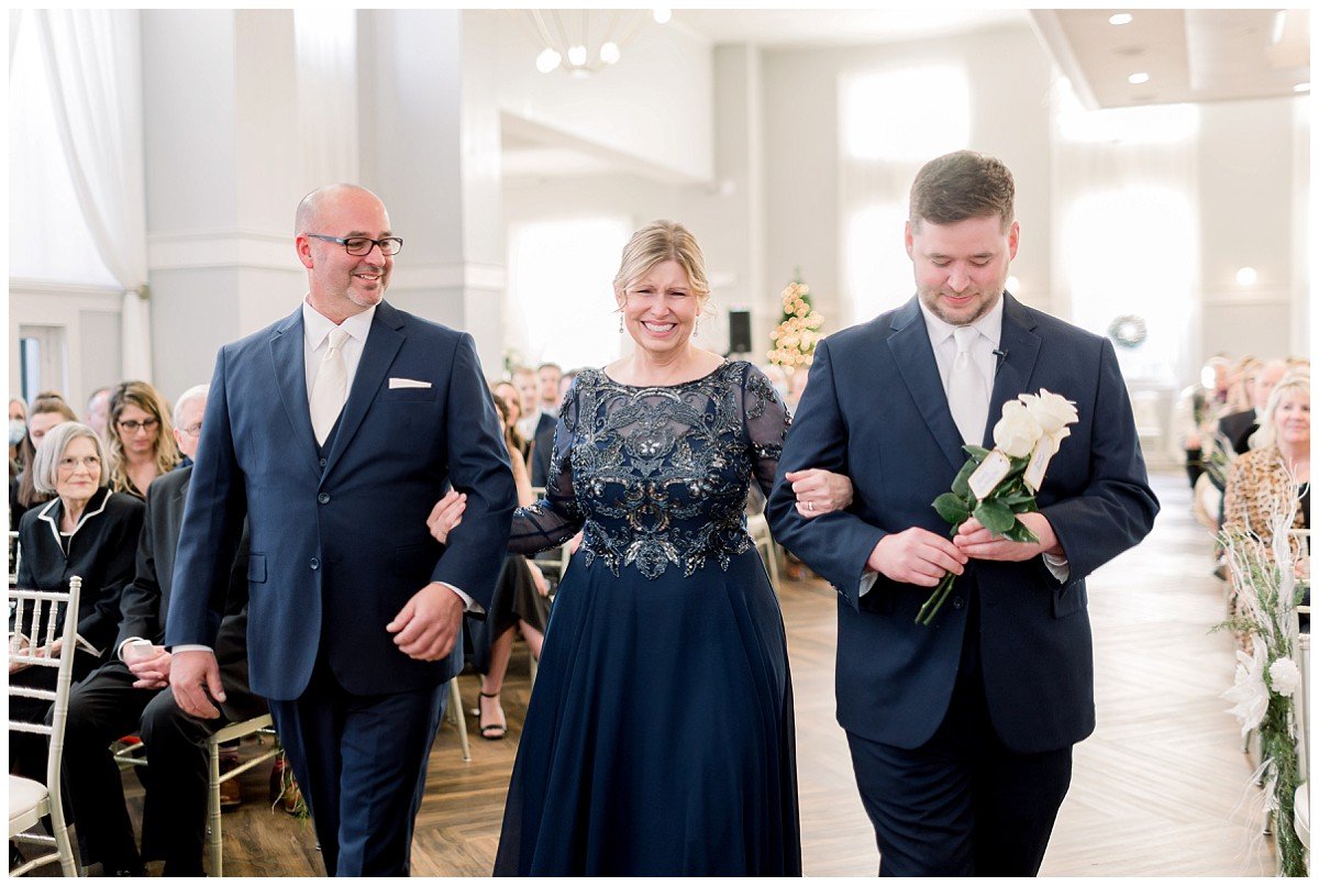 The-Historic-Post-Office-Wedding-Photography-Brynn-and-Jordan-H-12-2021-Elizabeth-Ladean-Photography-photo-_2165.jpg