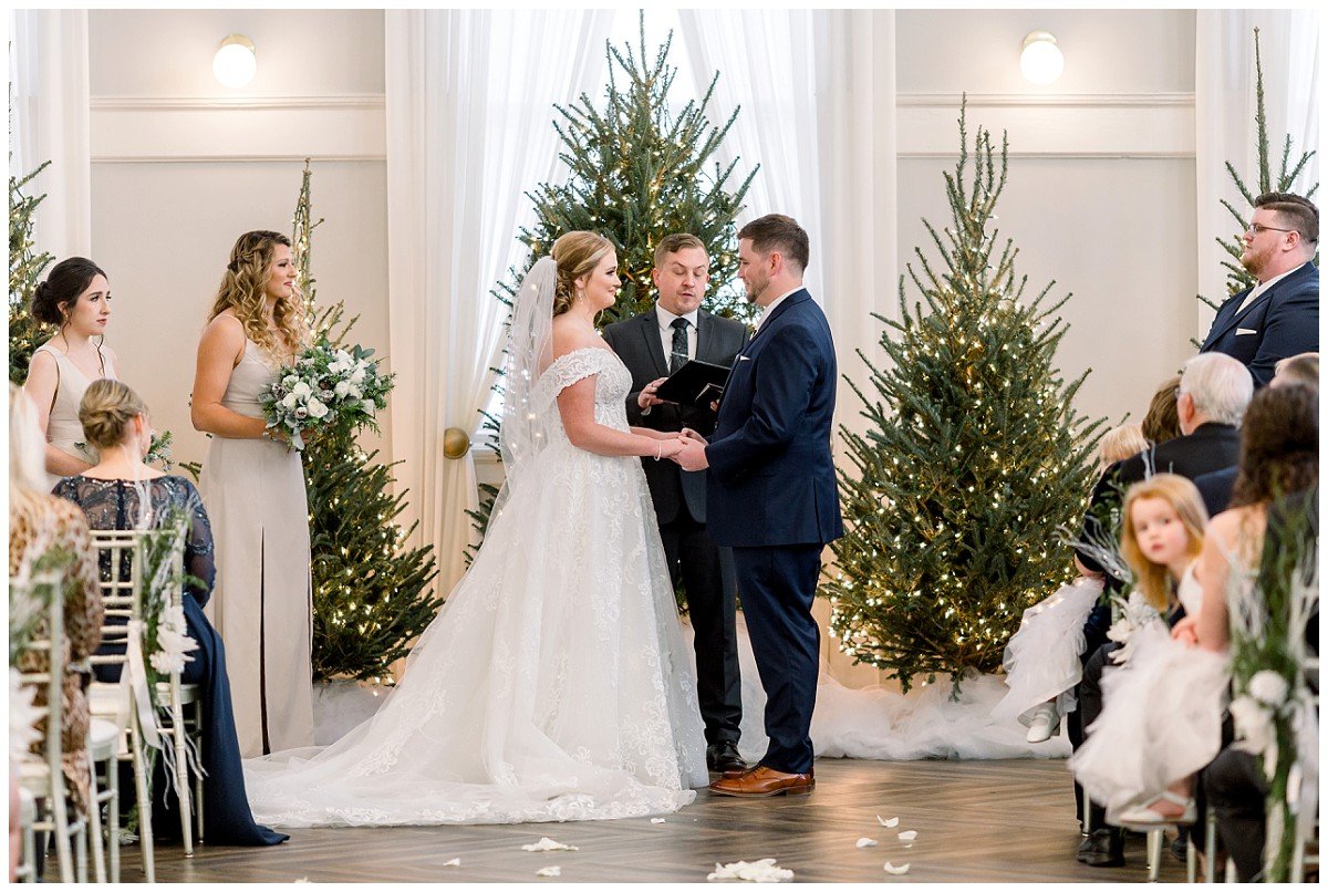 The-Historic-Post-Office-Wedding-Photography-Brynn-and-Jordan-H-12-2021-Elizabeth-Ladean-Photography-photo-_2176.jpg