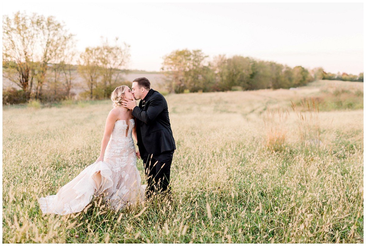 Missouri-Kansas-Iowa-Arkansas-North-Carolina-South-Carolina-engagement-and-wedding-photographer-Elizabeth-Ladean-Photography-photo-_3076.jpg