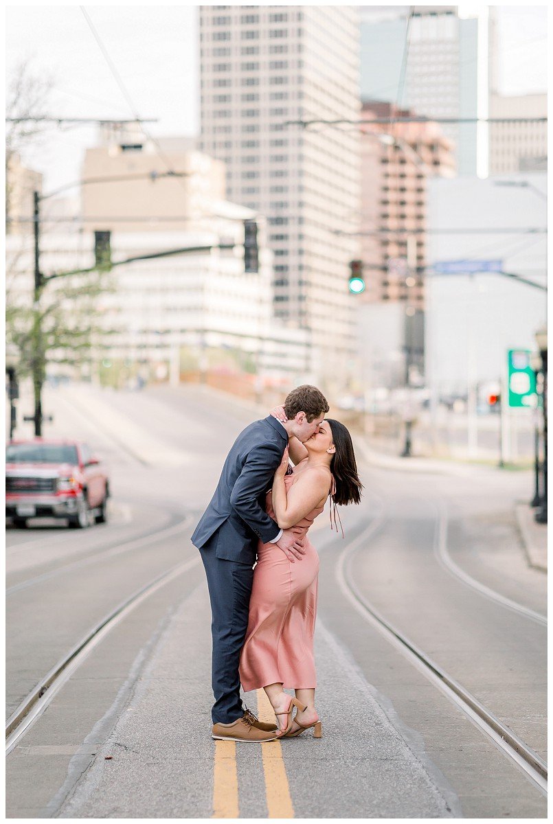 Downtown-KC-Engagement-Photos-T-and-N-04-2022-Elizabeth-Ladean-Photography-photo_4184.jpg