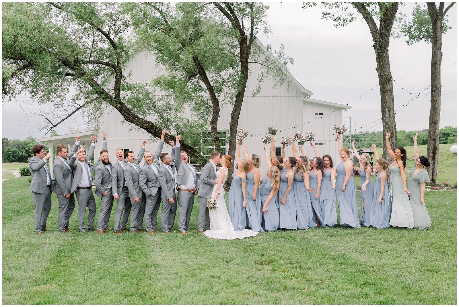 Midwest-Wedding-Engagement-Photographer-2023-Elizabeth-Ladean-Photography-photo-_6597.jpg