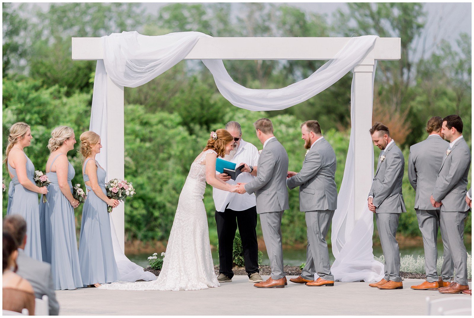 Midwest-Wedding-Engagement-Photographer-2023-Elizabeth-Ladean-Photography-photo-_6619.jpg
